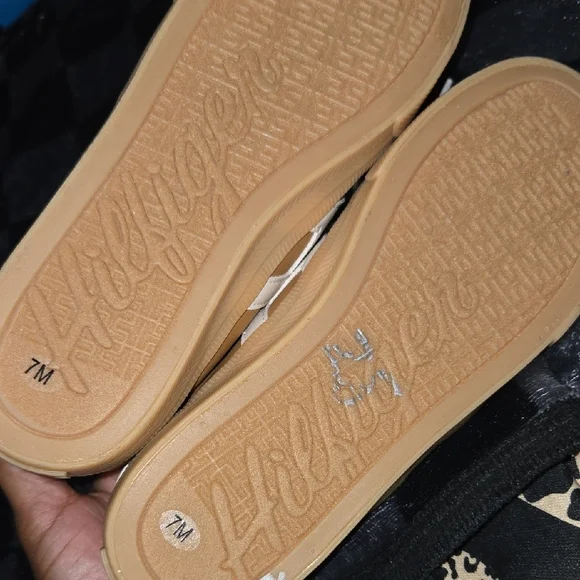 NEW Women's Tan Sneakers - Picture 6 of 12